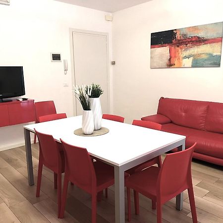 Adria Holiday Family Apartments: Beachside Comfort in Jesolo Exterior photo