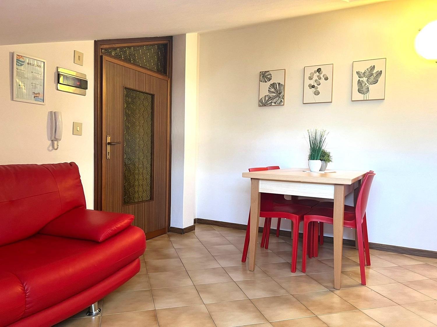 Adria Holiday Family Apartments: Beachside Comfort in Jesolo Exterior photo