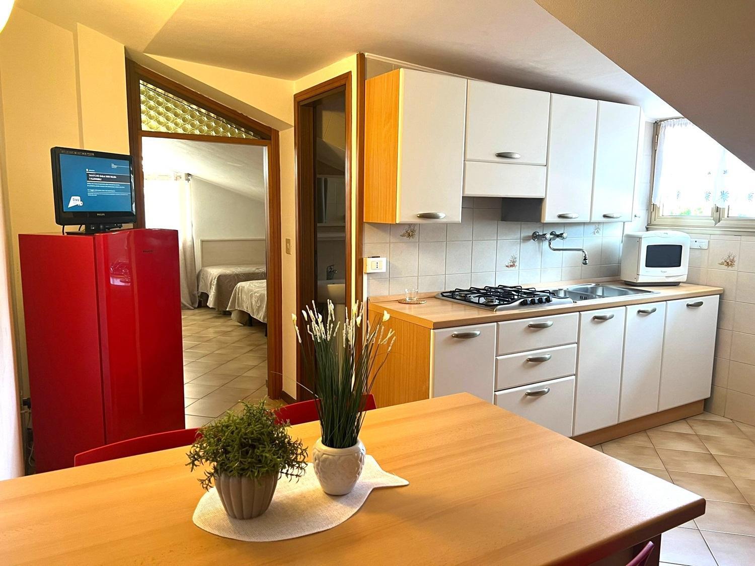 Adria Holiday Family Apartments: Beachside Comfort in Jesolo Exterior photo